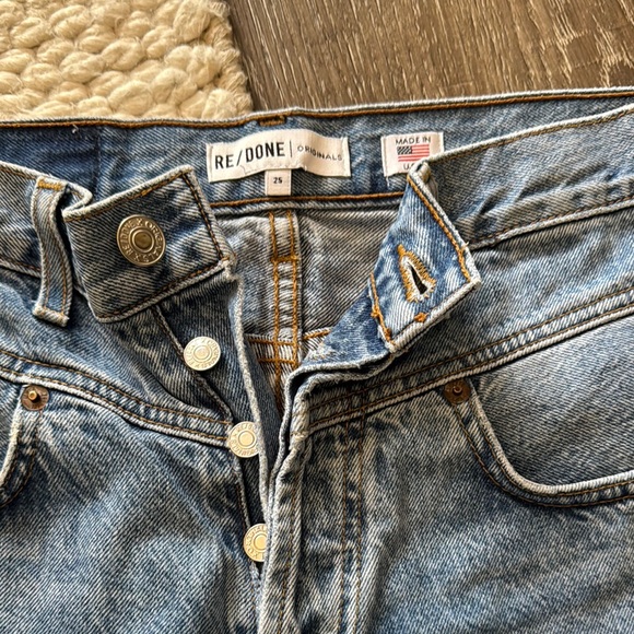 RE/DONE Women's Blue Jean shorts - Picture 1 of 5